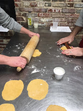 Load image into Gallery viewer, Empanada Making Class: May 17th
